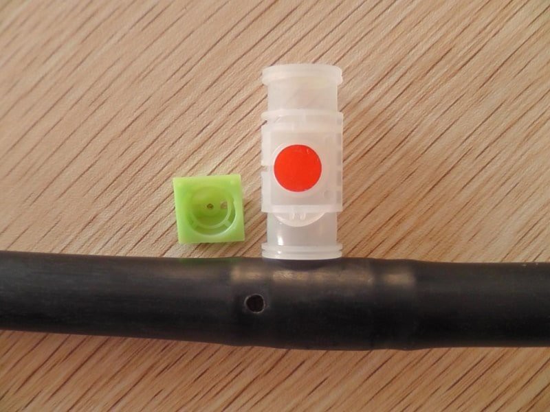 inline-pressure-compensating-drippers