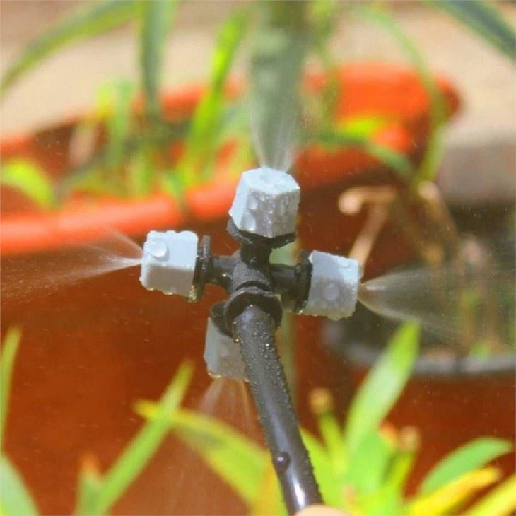4-way-atomizing-micro-sprinklers